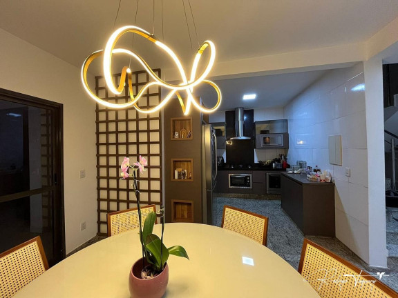 Imagem Casa com 3 Quartos à Venda, 200 m² em Sítios Santa Luzia - Aparecida De Goiânia