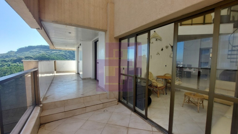 Imagem Cobertura com 3 Quartos à Venda, 360 m² em Vila Alzira - Guarujá Imagem Cobertura com 3 Quartos à Venda, 360 m² em Vila Alzira - Guarujá
