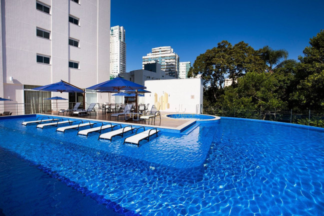 Imagem Apartamento com 4 Quartos à Venda, 228 m² em Pioneiros - Balneário Camboriú Imagem Apartamento com 4 Quartos à Venda, 228 m² em Pioneiros - Balneário Camboriú