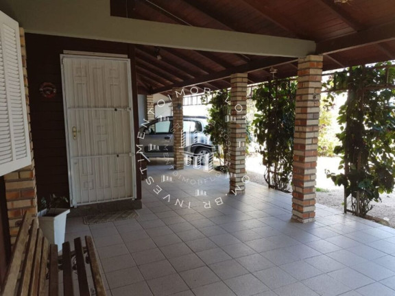 Sobrado com 3 Quartos à Venda, 398 m² em Canasvieiras - Florianópolis