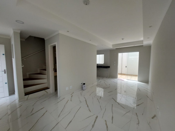 Imagem Sobrado com 2 Quartos para Alugar, 82 m² em Umuarama - Osasco