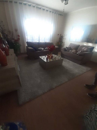 Imagem Casa com 2 Quartos à Venda, 150 m² em Vila Jaboticabeira - Taubaté