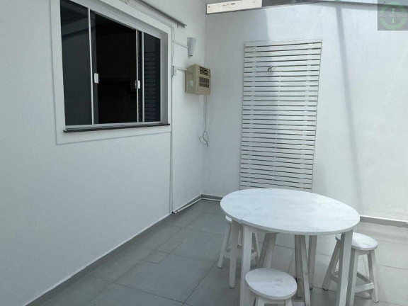 Imagem Sobrado com 3 Quartos à Venda, 12.845 m² em Ronda - Ponta Grossa