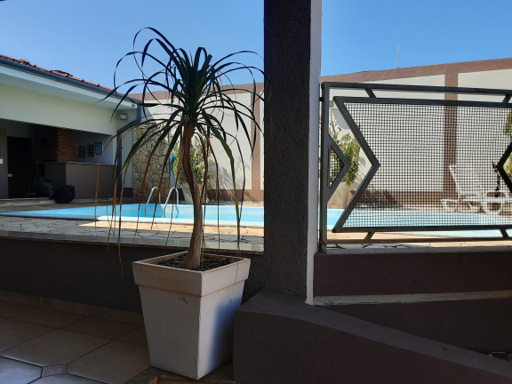 Imagem Casa com 3 Quartos à Venda, 332 m² em Jardim Estoril - Bauru
