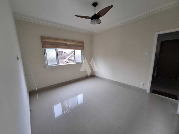 Apartamento com 2 Quartos à Venda, 77 m² em Gonzaga - Santos