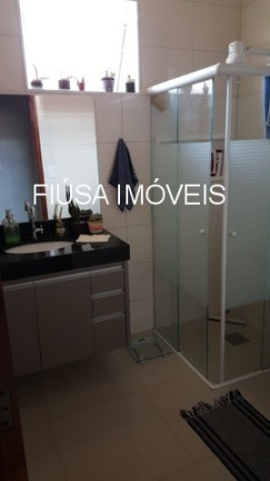 Imagem Casa com 3 Quartos à Venda, em Centro - Brodowski Imagem Casa com 3 Quartos à Venda, em Centro - Brodowski