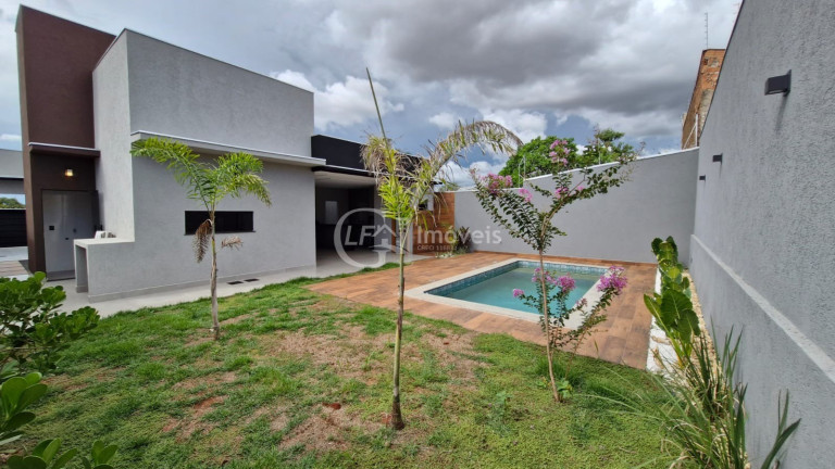 Imagem Casa com 2 Quartos à Venda, 172 m² em Parque Residencial Rita Vieira - Campo Grande Imagem Casa com 2 Quartos à Venda, 172 m² em Parque Residencial Rita Vieira - Campo Grande