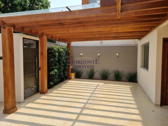 Imagem Casa com 3 Quartos à Venda, 196 m² em São Francisco - Campo Grande Imagem Casa com 3 Quartos à Venda, 196 m² em São Francisco - Campo Grande