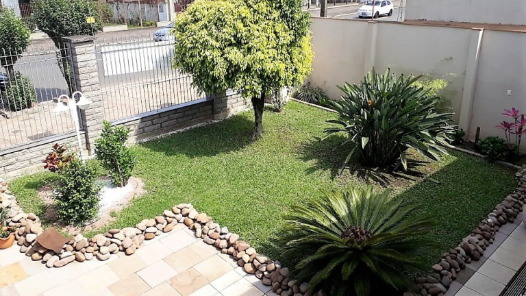 Imagem Sobrado com 3 Quartos à Venda, 411 m² em Igara - Canoas