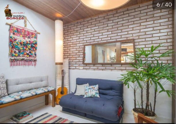 Imagem Casa com 5 Quartos à Venda, 240 m² em Moema - São Paulo Imagem Casa com 5 Quartos à Venda, 240 m² em Moema - São Paulo