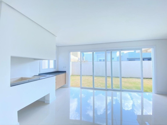 Imagem Casa de Condomínio com 4 Quartos à Venda, 295 m² em São Vicente - Gravataí