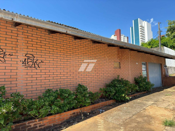 Ponto Comercial à Venda,  em Centro - Cascavel