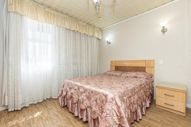 Imagem Casa com 3 Quartos à Venda, 225 m² em Seminário - Curitiba