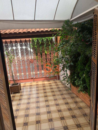 Imagem Casa com 3 Quartos à Venda, 300 m² em Vila Scarpelli - Santo André Imagem Casa com 3 Quartos à Venda, 300 m² em Vila Scarpelli - Santo André
