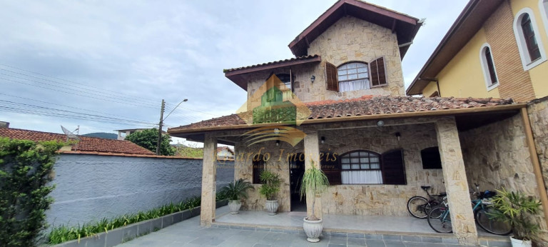 Casa com 4 Quartos à Venda, 170 m² em Centro - Ubatuba