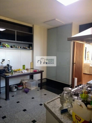 Imagem Apartamento com 4 Quartos à Venda, 208 m² em Carmo - Belo Horizonte