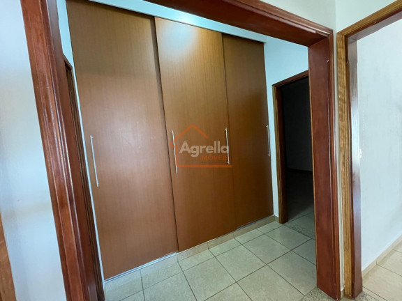 Imagem Casa com 2 Quartos à Venda, 300 m² em Jardim Suécia I - Mogi Guaçu Imagem Casa com 2 Quartos à Venda, 300 m² em Jardim Suécia I - Mogi Guaçu