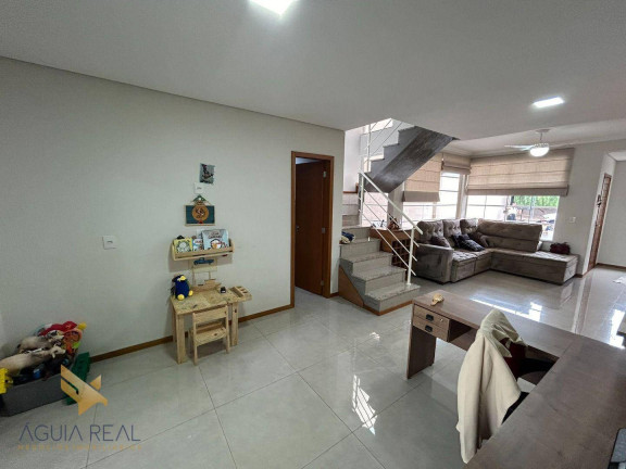Imagem Sobrado com 3 Quartos à Venda, 137 m² em Universitário - Campo Grande