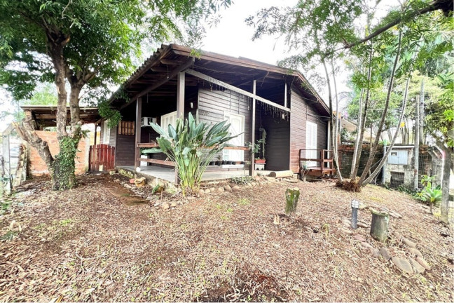 Casa com 3 Quartos à Venda,  em São José - Canoas