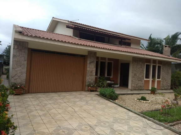 Imagem Casa com 4 Quartos à Venda, 300 m² em Ponta De Baixo - São José Imagem Casa com 4 Quartos à Venda, 300 m² em Ponta De Baixo - São José