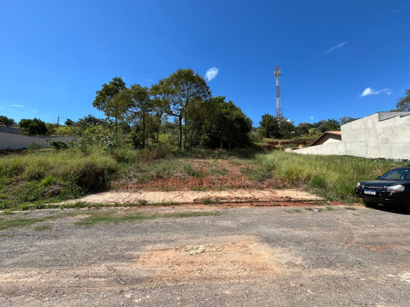 Imagem Terreno à Venda, 360 m² em Jardim Paulista - Tatuí Imagem Terreno à Venda, 360 m² em Jardim Paulista - Tatuí