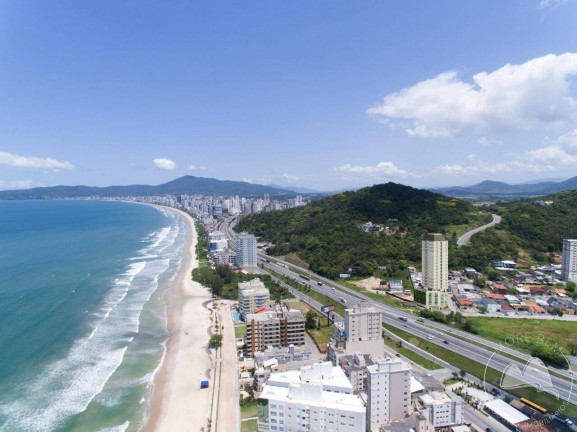 Imagem Apartamento com 2 Quartos à Venda, 59 m² em Tabuleiro Dos Oliveiras - Itapema
