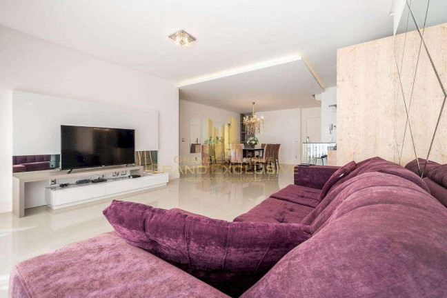 Imagem Apartamento com 3 Quartos à Venda, 125 m² em Centro - Balneário Camboriú Imagem Apartamento com 3 Quartos à Venda, 125 m² em Centro - Balneário Camboriú