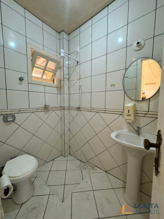 Imagem Casa com 5 Quartos à Venda, 220 m² em Balneário Estreito - Florianópolis Imagem Casa com 5 Quartos à Venda, 220 m² em Balneário Estreito - Florianópolis