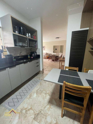 Imagem Imóvel com 3 Quartos à Venda, 211 m² em Jardim Real - Praia Grande Imagem Imóvel com 3 Quartos à Venda, 211 m² em Jardim Real - Praia Grande
