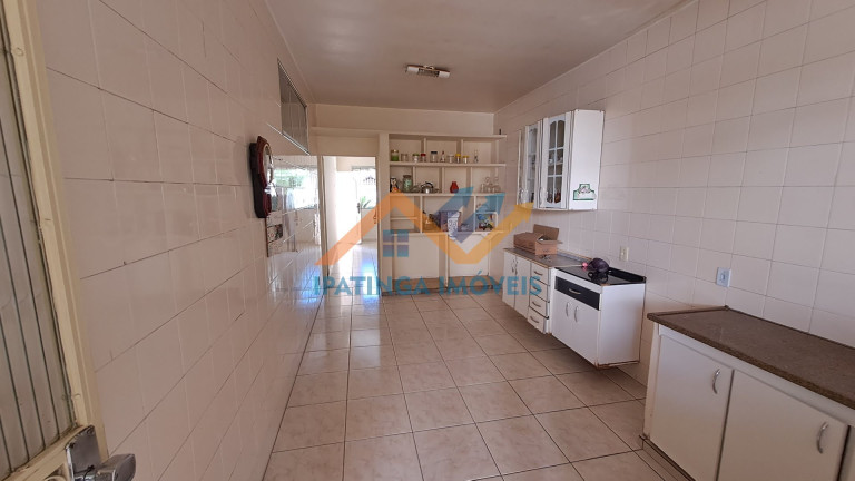 Imagem Casa com 4 Quartos à Venda, 284 m² em Amaro Lanari - Coronel Fabriciano
