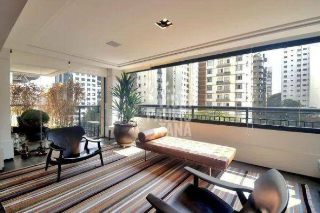 Apartamento com 2 Quartos à Venda ou Locação, 231 m² em Vila Nova Conceição - São Paulo