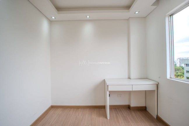 Imagem Apartamento com 3 Quartos à Venda, 79 m² em Cabral - Curitiba Imagem Apartamento com 3 Quartos à Venda, 79 m² em Cabral - Curitiba