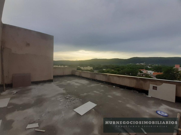 Imagem Cobertura com 3 Quartos à Venda, 218 m²