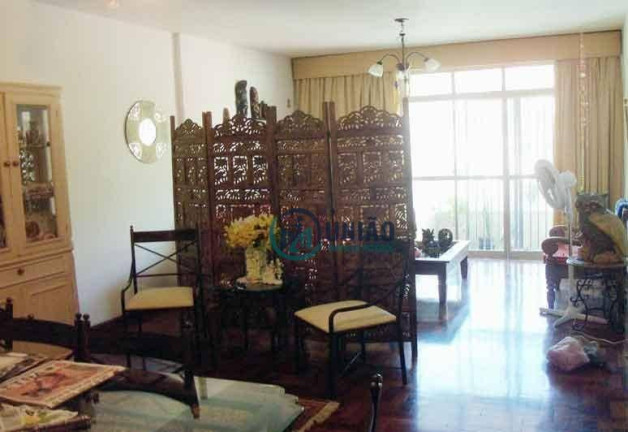 Imagem Apartamento com 3 Quartos à Venda, 109 m² em Icaraí - Niterói