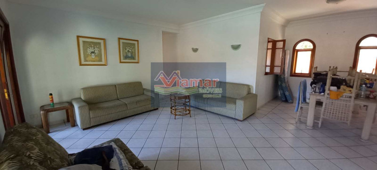 Imagem Casa com 5 Quartos à Venda, 361 m² em Jardim Virgínia - Guarujá Imagem Casa com 5 Quartos à Venda, 361 m² em Jardim Virgínia - Guarujá