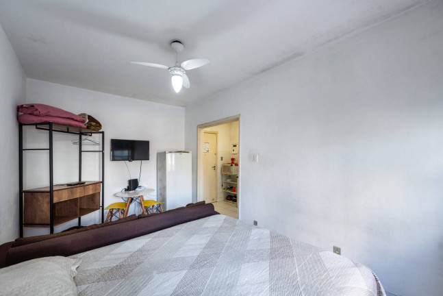 Kitnet com 1 Quarto para Alugar, 31 m² em Embaré - Santos