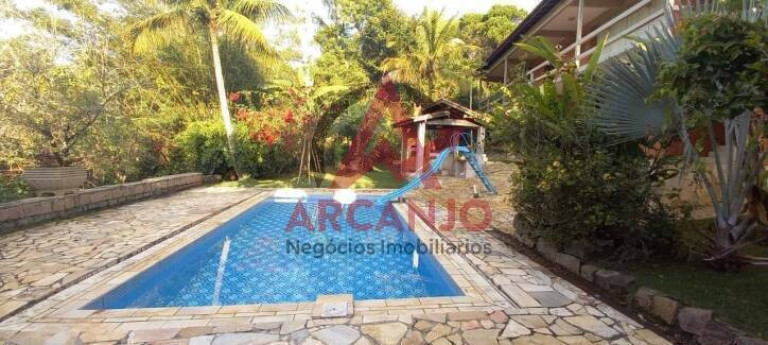 Imagem Casa com 3 Quartos à Venda, 360 m² em Toninhas - Ubatuba