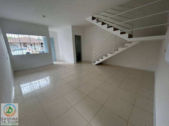 Imagem Casa com 2 Quartos à Venda, 110 m² em Itoupavazinha - Blumenau Imagem Casa com 2 Quartos à Venda, 110 m² em Itoupavazinha - Blumenau