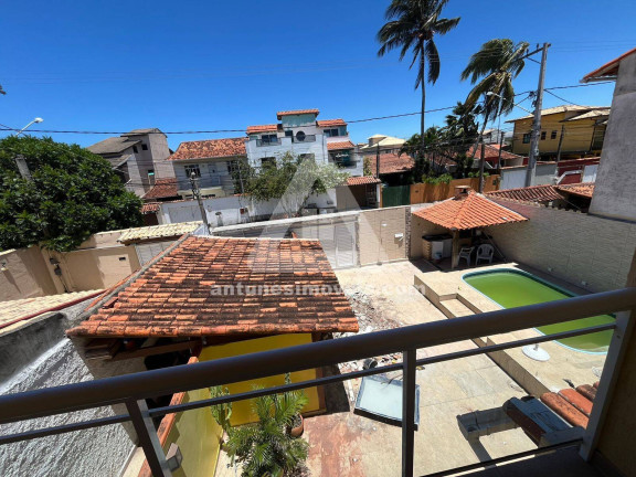 Casa com 6 Quartos à Venda, 200 m² em Cabo Frio
