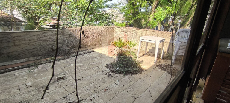 Imagem Casa com 2 Quartos à Venda, em São Geraldo - Porto Alegre Imagem Casa com 2 Quartos à Venda, em São Geraldo - Porto Alegre