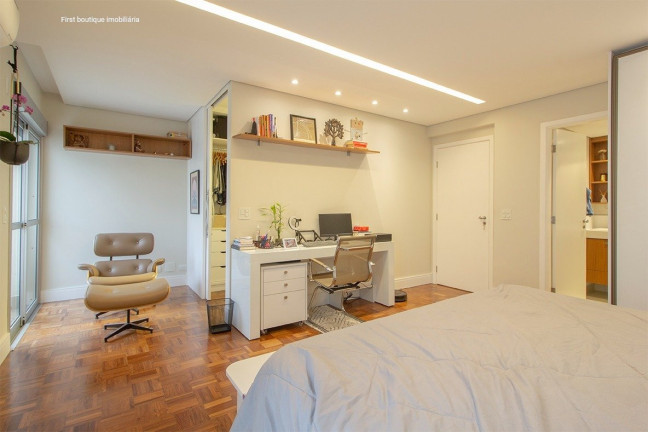 Imagem Apartamento com 3 Quartos à Venda, em Moema Pássaros - São Paulo Imagem Apartamento com 3 Quartos à Venda, em Moema Pássaros - São Paulo