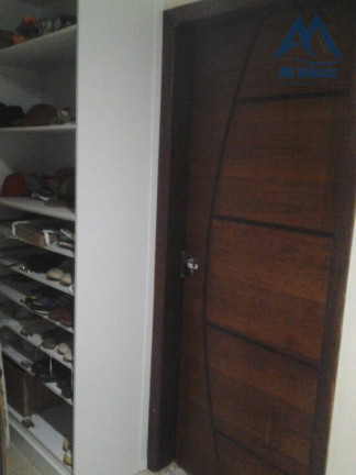 Imagem Casa com 4 Quartos à Venda, 22 m² em Santa Luzia Imagem Casa com 4 Quartos à Venda, 22 m² em Santa Luzia