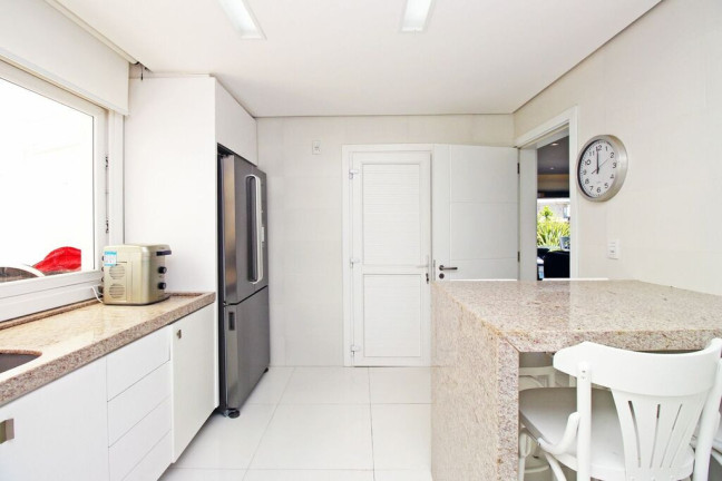 Imagem Casa de Condomínio com 4 Quartos à Venda, 341 m² em Vila Nova - Porto Alegre