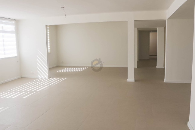 Imagem Apartamento com 3 Quartos à Venda, 172 m² em Centro - Curitiba