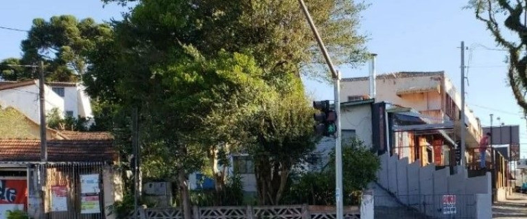 Terreno à Venda,  em Bigorrilho - Curitiba