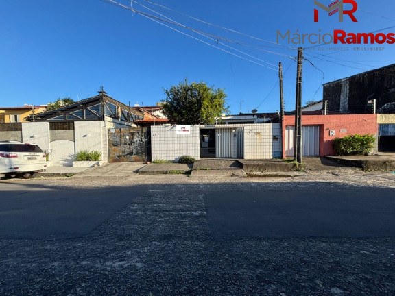 Casa com 3 Quartos à Venda, 100 m² em Messejana - Fortaleza