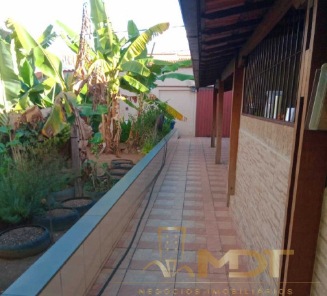 Imagem Casa com 2 Quartos à Venda, 119 m² em Jardim Leblon - Belo Horizonte
