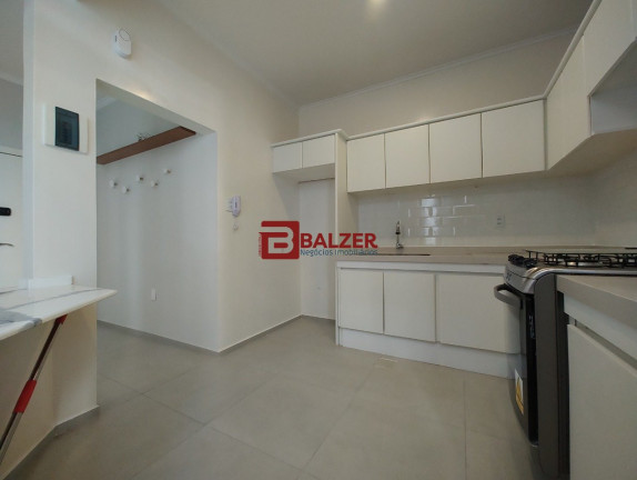 Imagem Apartamento com 2 Quartos à Venda, 65 m² em Centro - Florianópolis Imagem Apartamento com 2 Quartos à Venda, 65 m² em Centro - Florianópolis