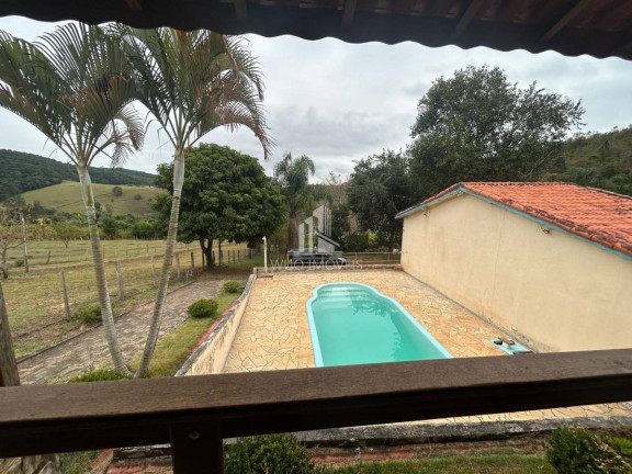 Imagem Chácara com 3 Quartos à Venda, 250 m² em Mombuca - Santa Branca Imagem Chácara com 3 Quartos à Venda, 250 m² em Mombuca - Santa Branca