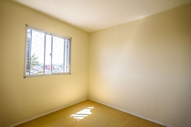 Imagem Imóvel com 3 Quartos à Venda, 63 m² em São Sebastião - Porto Alegre